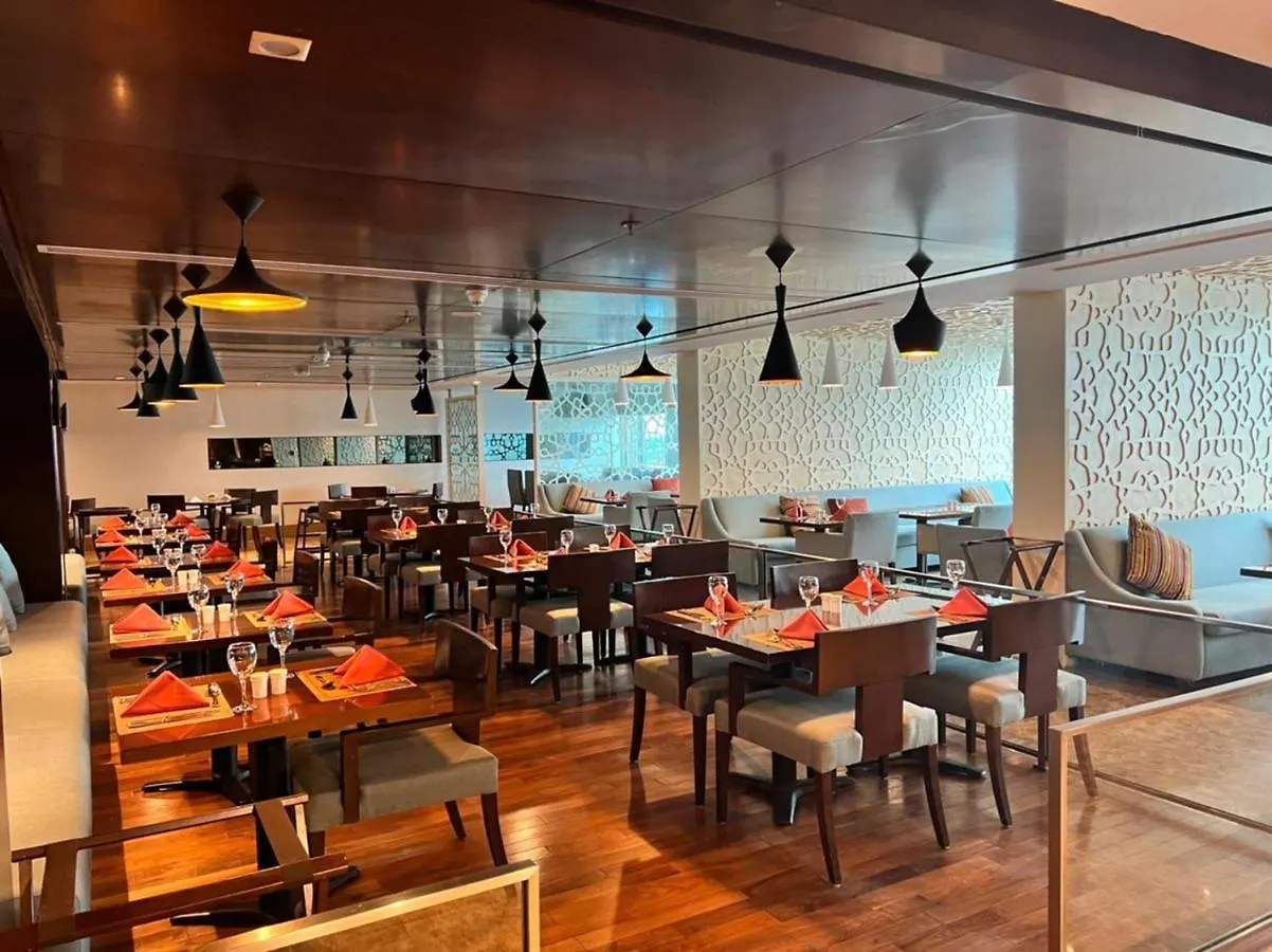 Copthorne Hotel Şarja Birleşik Arap Emirlikleri