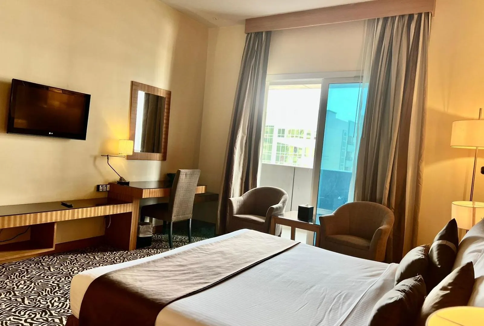 Copthorne Hotel Şarja