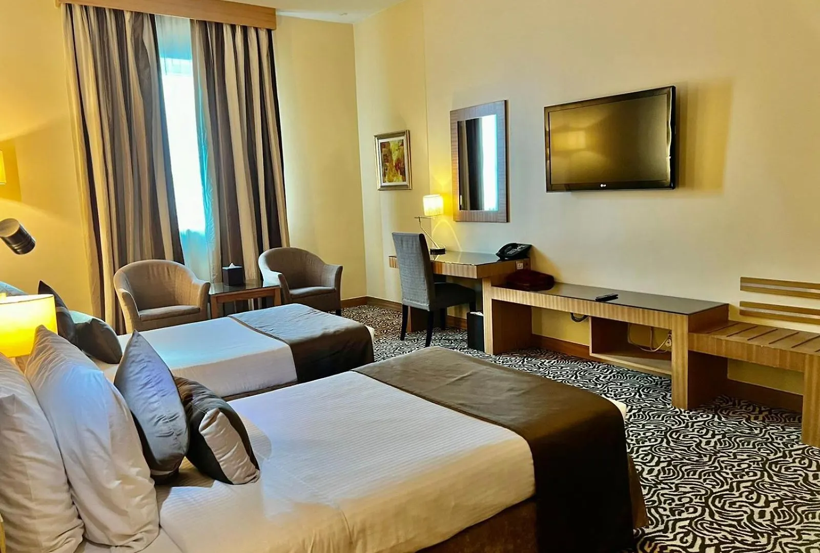 Copthorne Hotel Şarja 4*,  Birleşik Arap Emirlikleri